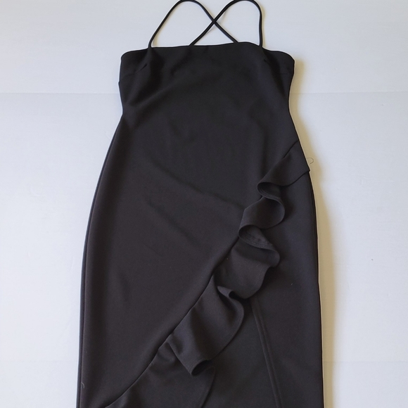 Windsor Ruffled Midi Black Dress - Picture 5 of 10